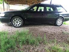 Audi 100 Avant