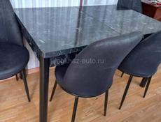 Продаётся стол со стульями, в хорошем состоянии