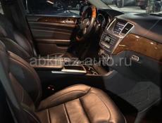 Mercedes-Benz ML