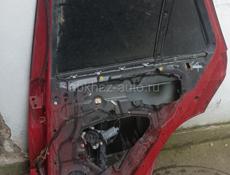 Правая задняя дверь на BMW e53
