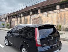 Mitsubishi Grandis