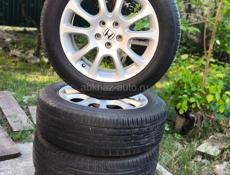 Комплект колес с резиной 225/60 R18