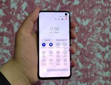 Телефон гелакси с10е