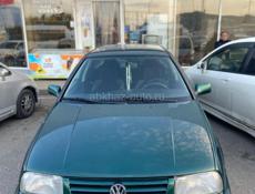 Volkswagen Vento