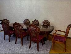 Продам стол и стулья