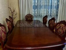 Продам стол и стулья