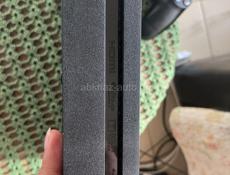 Продаю PlayStation PS 4