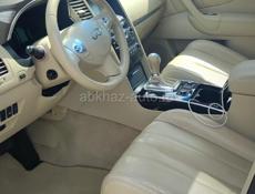 Infiniti FX