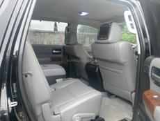Toyota Sequoia