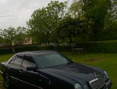 Mercedes-Benz E-Класс