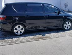 Toyota Ipsum