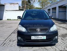 Toyota Ipsum
