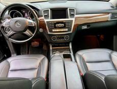 Mercedes-Benz ML