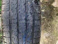 R16 235/70