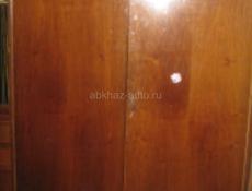 Отдам 2ух створчатый шкаф 