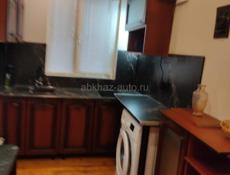 Продажа - 2 ком квартира в центре Сухума