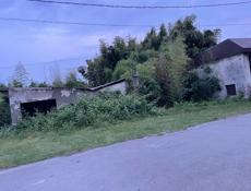 Срочно 3,6 сотых  в центре Гантиади у Моря 