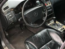 Mercedes-Benz E-Класс