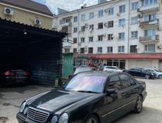 Mercedes-Benz E-Класс