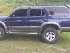 Toyota Hilux Surf