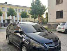 Mitsubishi Grandis
