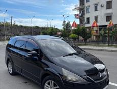 Mitsubishi Grandis