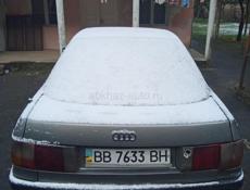 Audi 80