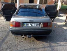 Audi 80
