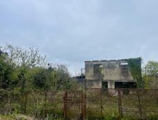 Продается участок 25 соток со сгоревшим домом 
