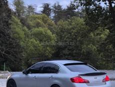 Infiniti G35