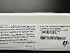 Новые наушники AirPods Pro