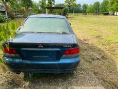 Mitsubishi Galant