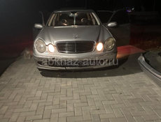 Mercedes-Benz E-Класс