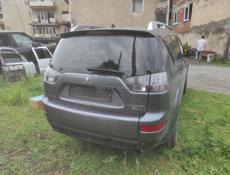 Mitsubishi Outlander XL