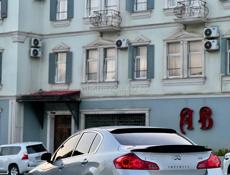 Infiniti M35