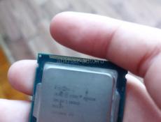  процессор intel core i5 4690, оперативная память 16гб  новая использовалась 1 месяц без на, и башенный кулер грузки  