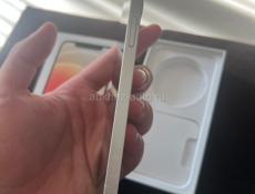 Продаю iPhone 12 64gb