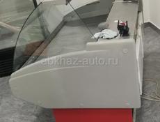Витриный холодильник 