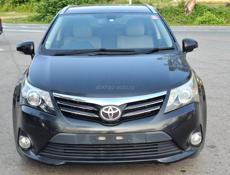 Toyota Avensis Verso
