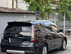 Mitsubishi Grandis