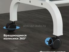 Напольная вешалка с колесами. Новая можно  писать  звонить и сюда  ±79407299190 доставка по городу бесплатна. 