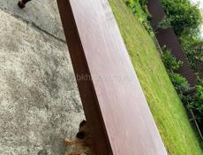 Стол из натурального дерева 