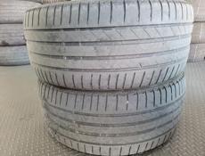 275 40 R22  BRIDGESTONE 