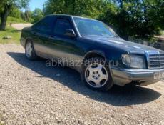 Mercedes-Benz 124