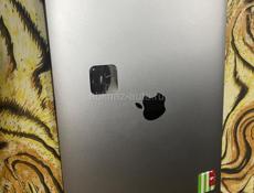 MacBook Air 13 