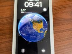 iPhone13
