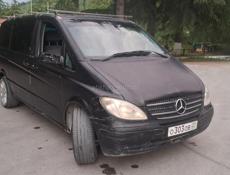 Mercedes-Benz Viano