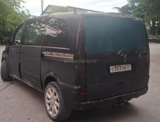 Mercedes-Benz Viano
