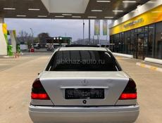 Mercedes-Benz C-Класс