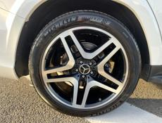 Mercedes-Benz GL-Класс